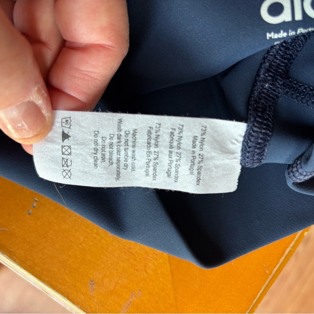 ALO Ripped Warrior Yoga Navy Blue High-Waist Leggings XS - Picture 5 of 7